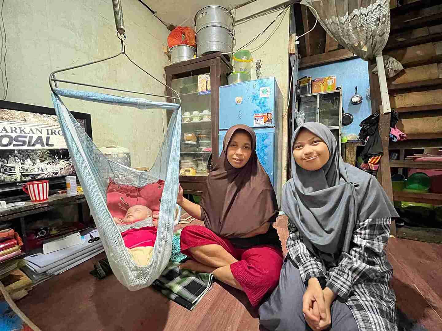 Kunjungan Kedua Menemui Adik Huwannur, Huwannur sudah mulai tumbuh besar